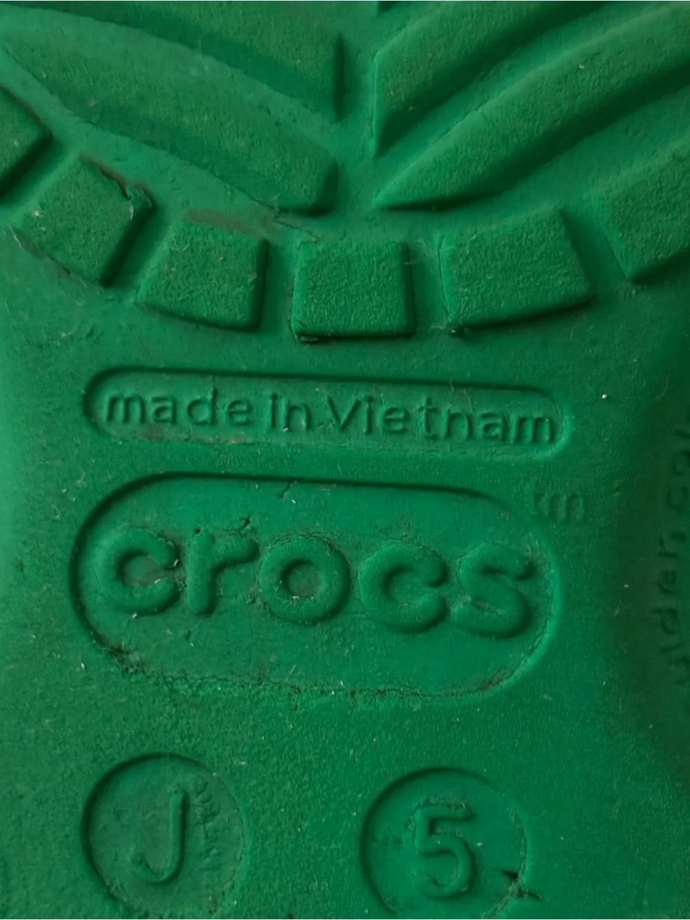 Crocs Minecraft Classic Clogs Green Black Kids J5 Gamer Video Game Shoes